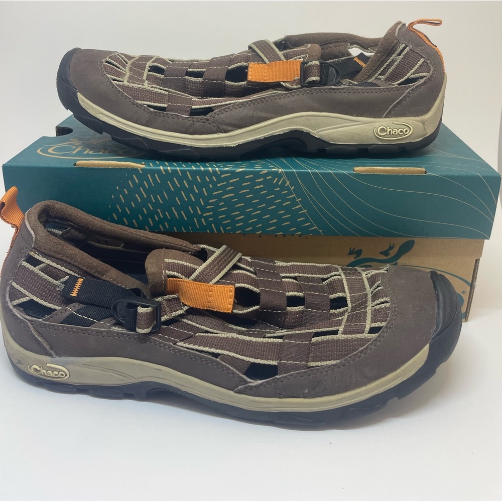 CHACO Paradox Chocolate Closed Toe Sandals Women's 9.5 Preowned